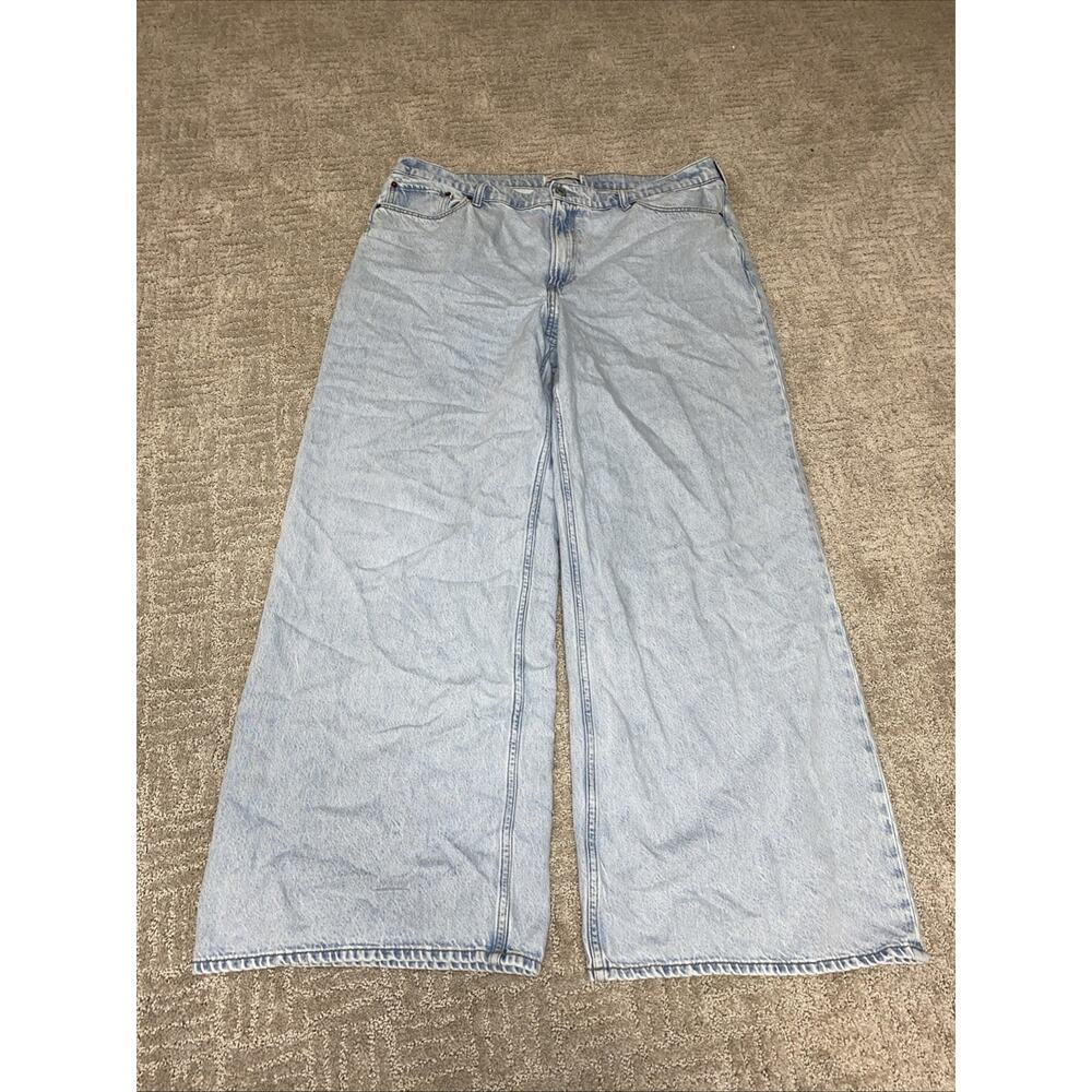 Abercrombie & Fitch Size 33 The Wide Leg High Rise Full-Length Light Wash Jeans
